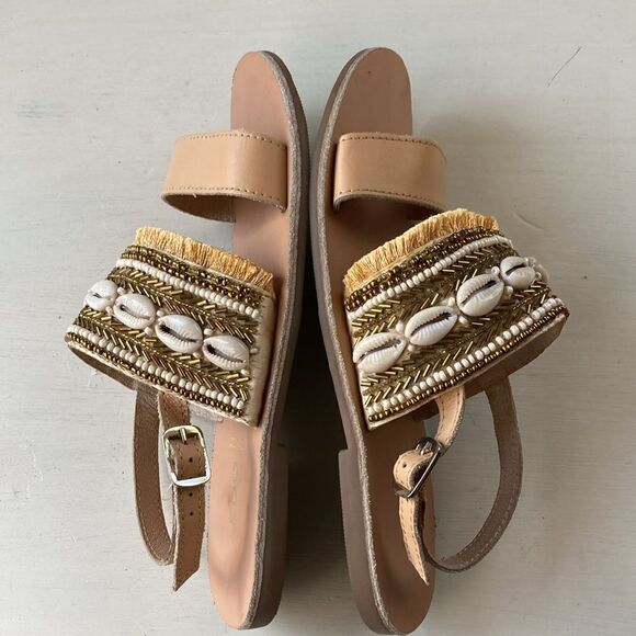 ALDO Belimandra Shell Fringed Beaded Embellish Ankle Strap Flat Sandals Size 6 - Picture 7 of 10